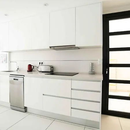 New Stunning Ground Floor With Jacuzzi Apartment Villamartin (Valencia)