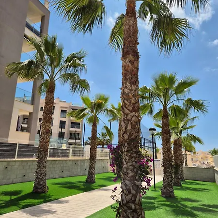 Apartment New Stunning Ground Floor With Jacuzzi *